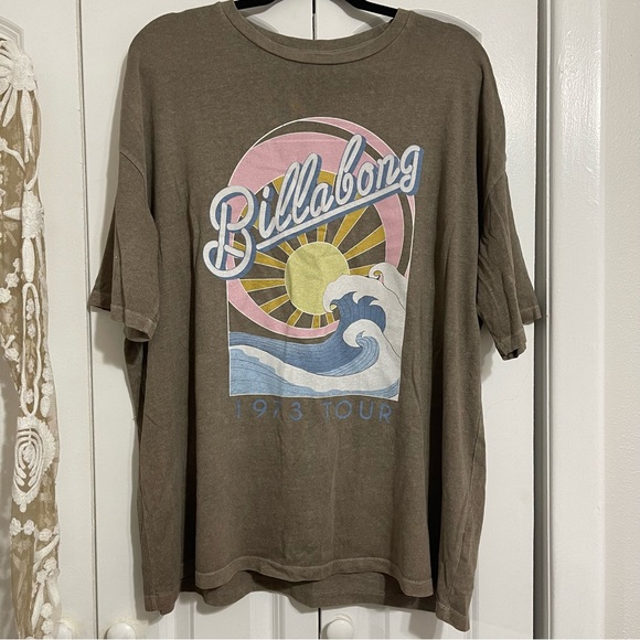 billabong retro tee - Picture 1 of 2